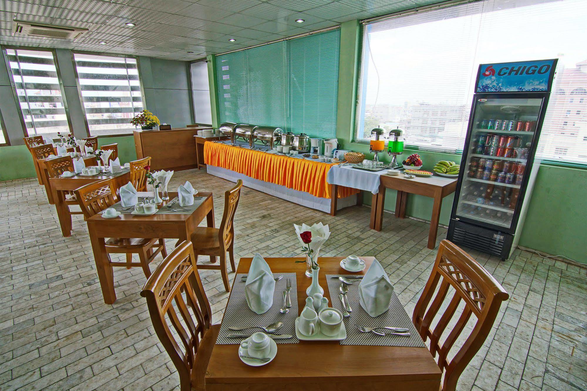 Hotel A1 Mandalay Exteriör bild